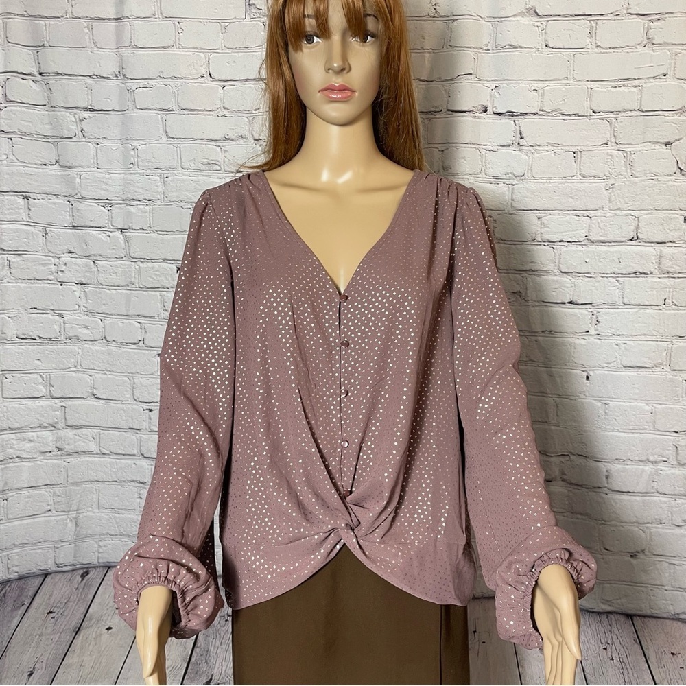 New Lush Rose Taupe With Golden Print Twisted Front Blouse Size XXL